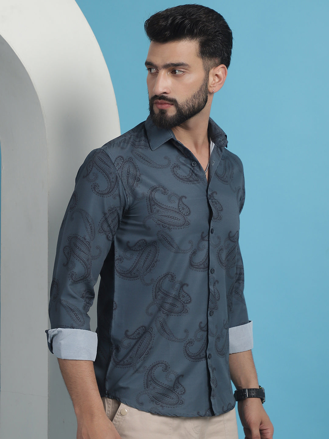 Men's Grey Floral Printed Cotton Casual Shirt - Taantav