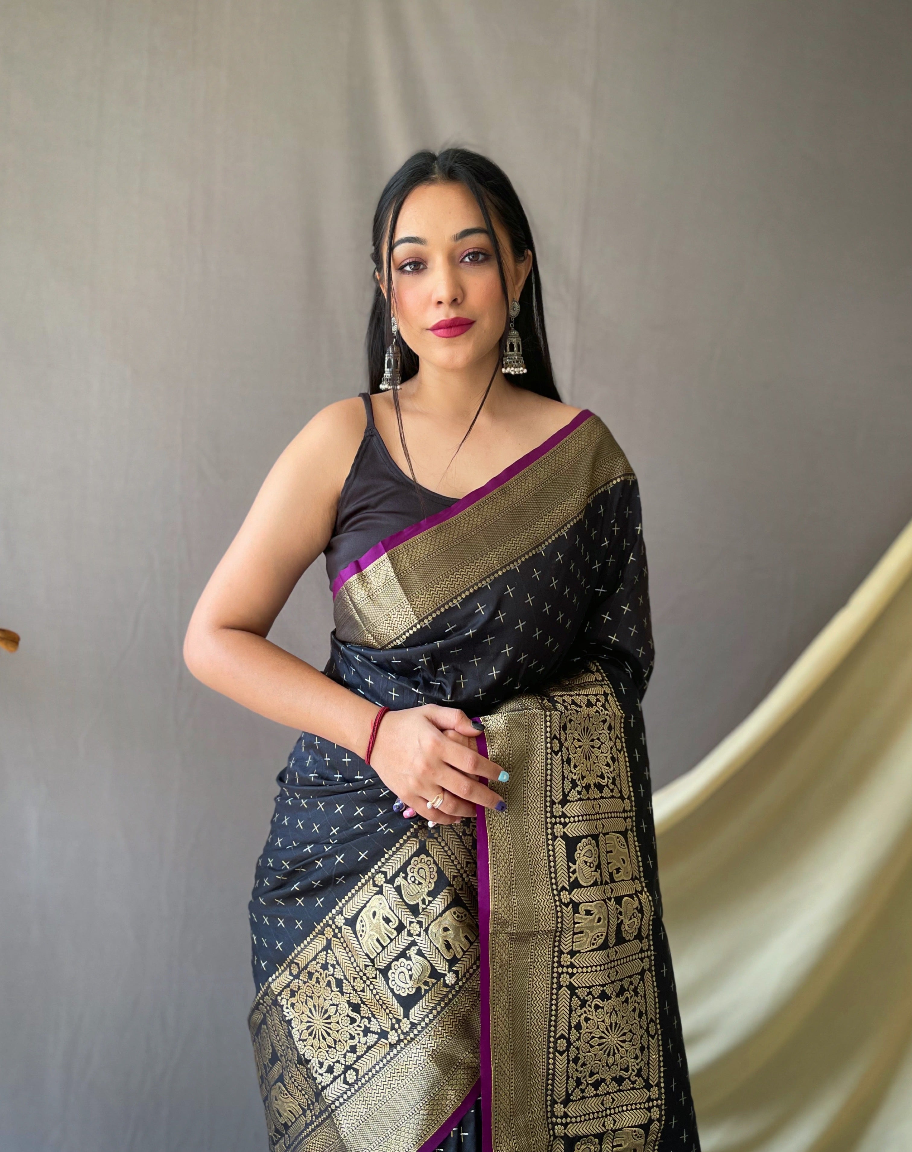 Women's Banarasi Silk Checks Woven Saree Black - TASARIKA