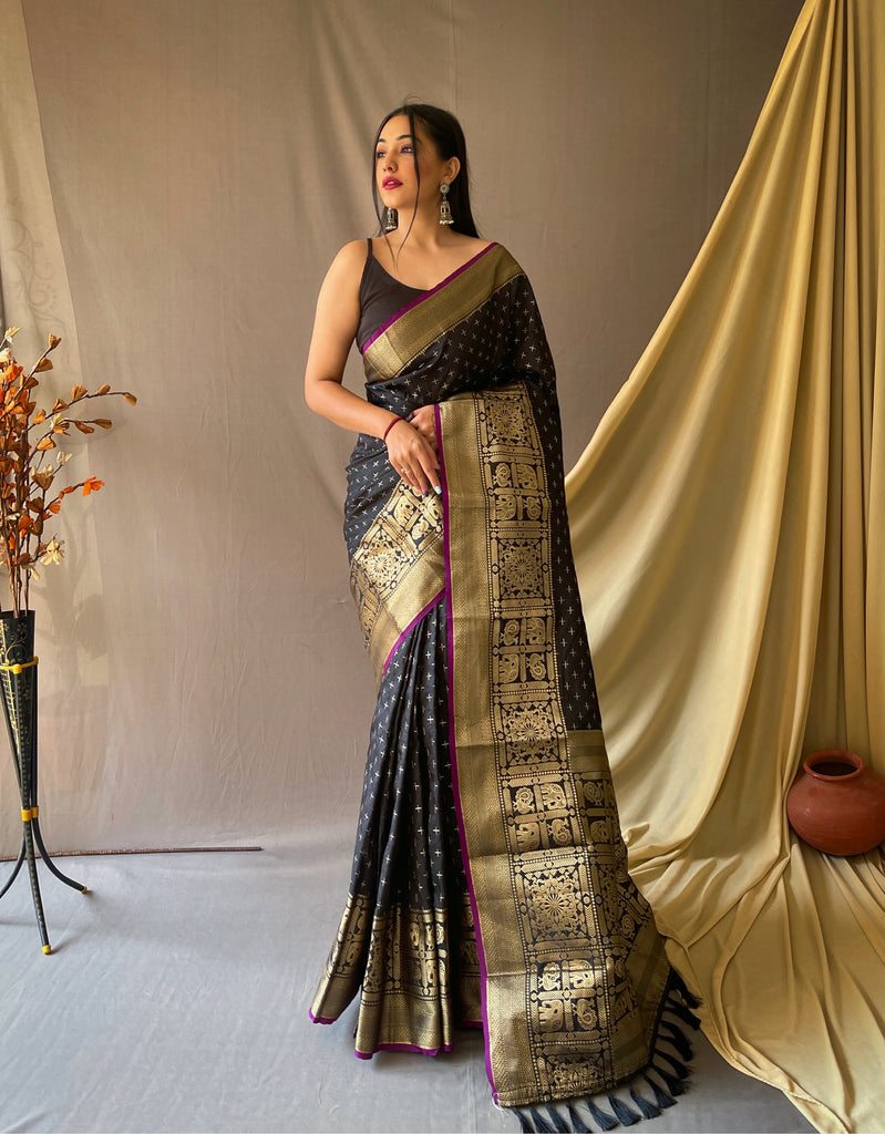 Women's Banarasi Silk Checks Woven Saree Black