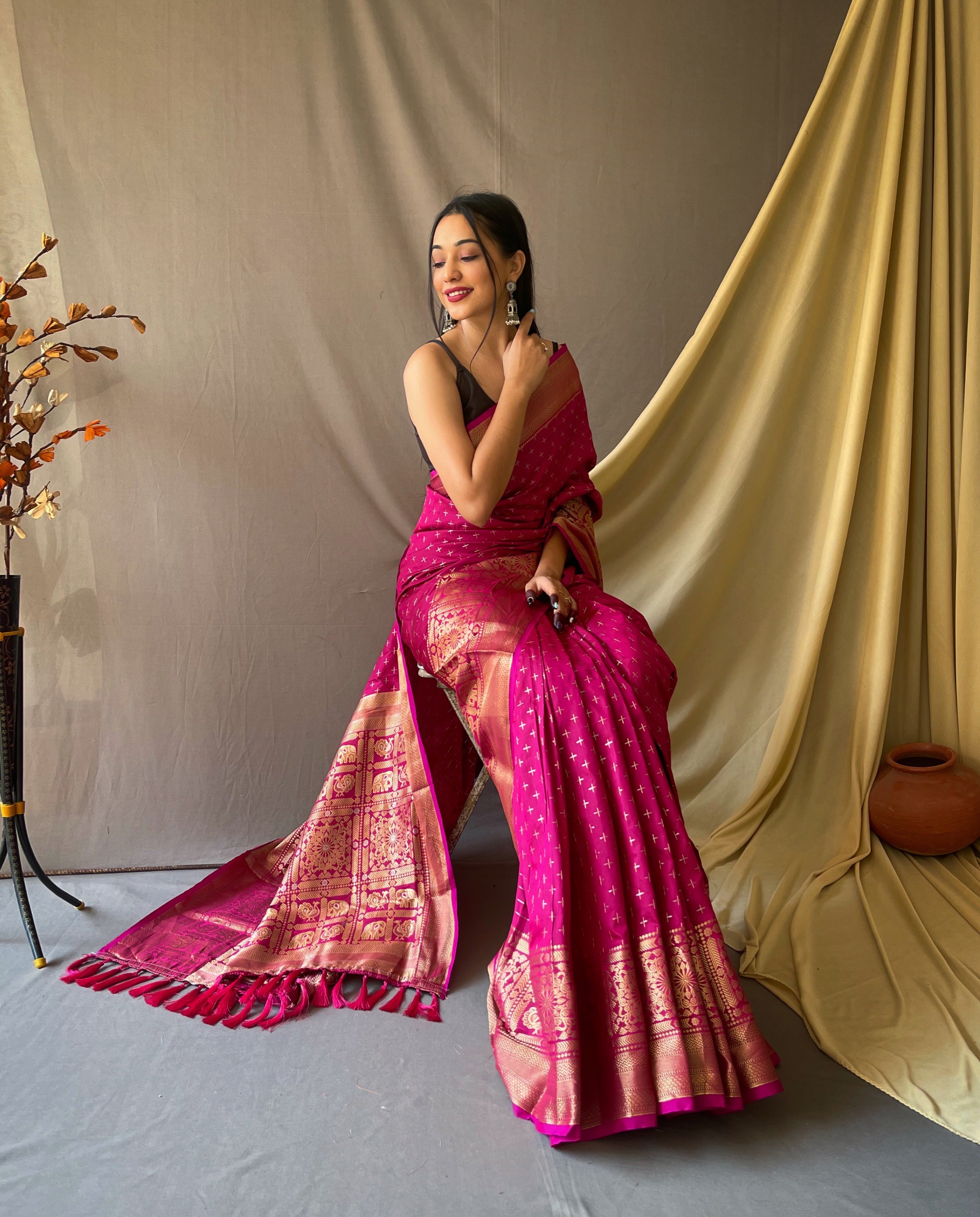 Women's Banarasi Silk Checks Woven Saree Pink - TASARIKA
