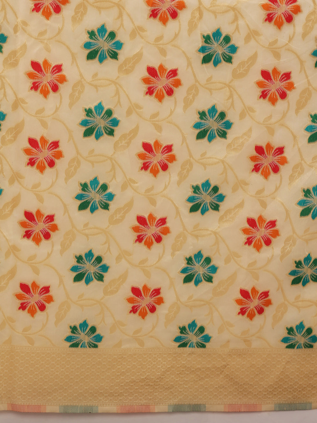 Color_Beige