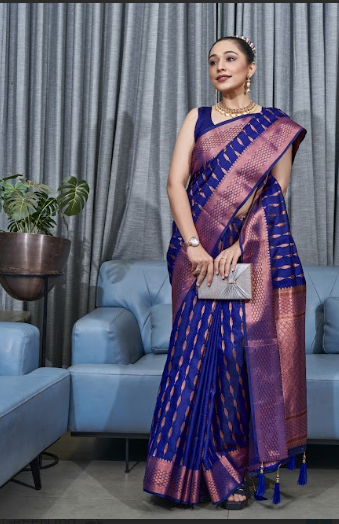 Women's Royal Blue Banarasi Silk Copper Zari Woven Saree - TASARIKA