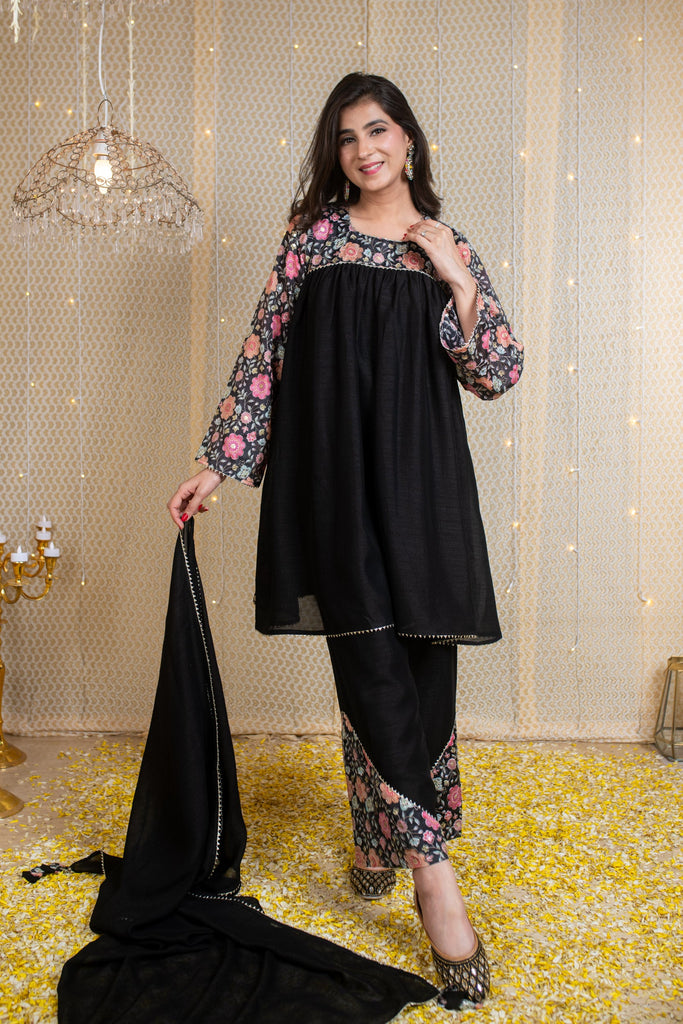 Women's Flared Black Short Kurta Set With Embroidery