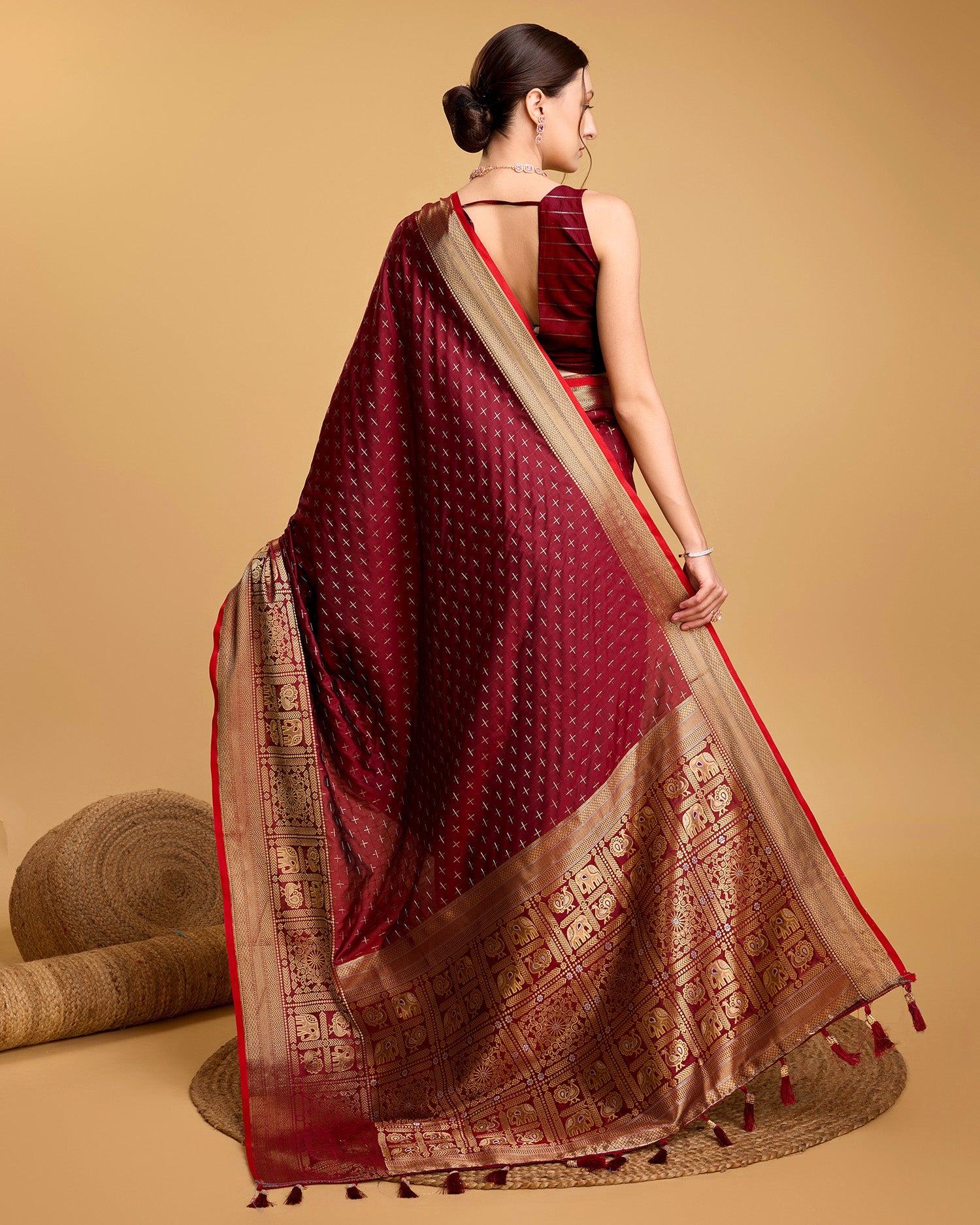 Color_Maroon