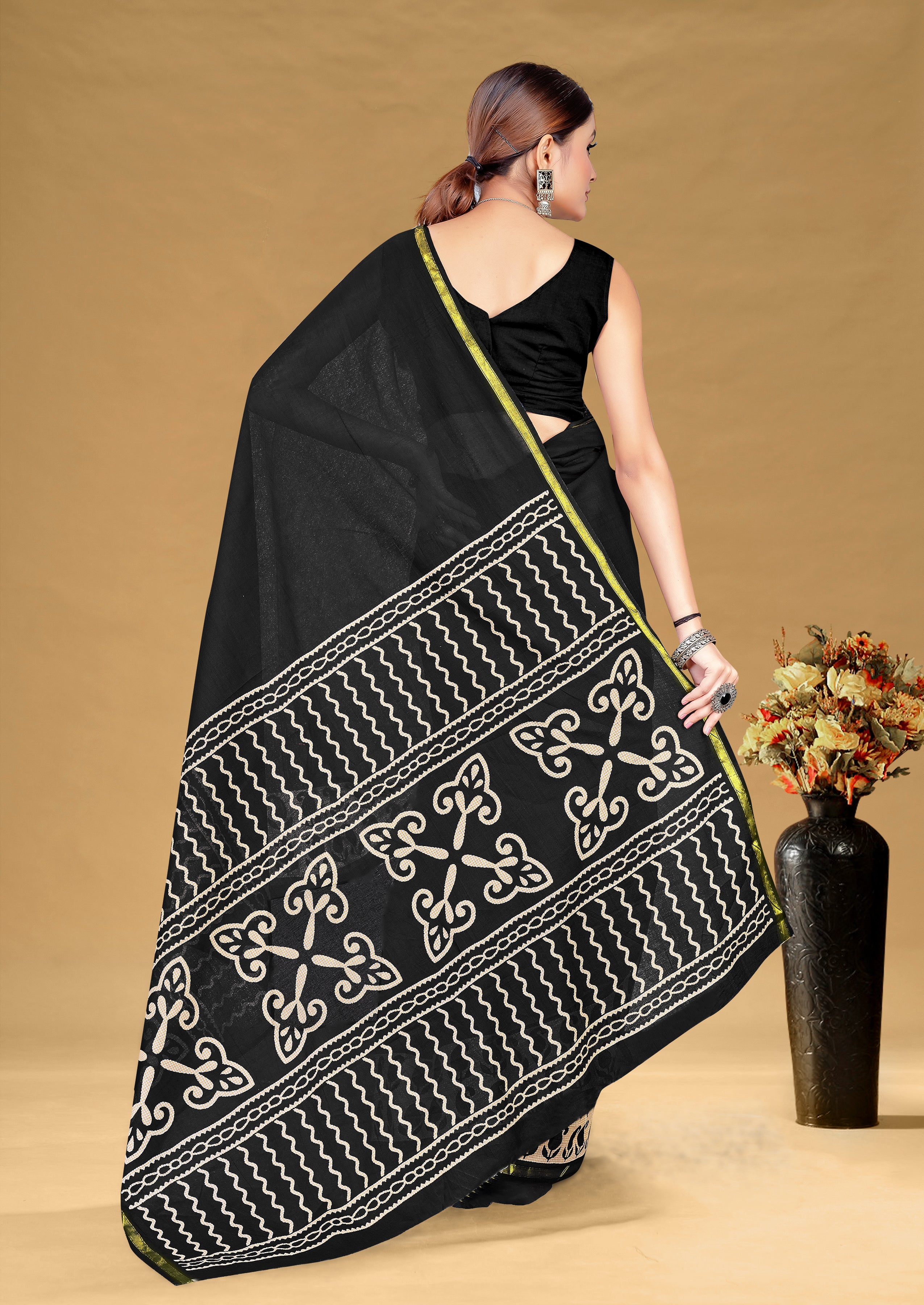 Color_Black