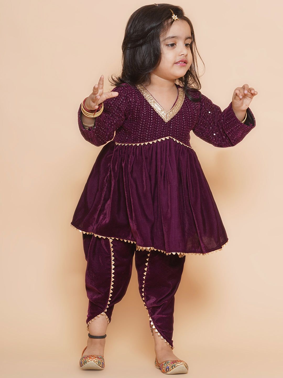 Color_Maroon