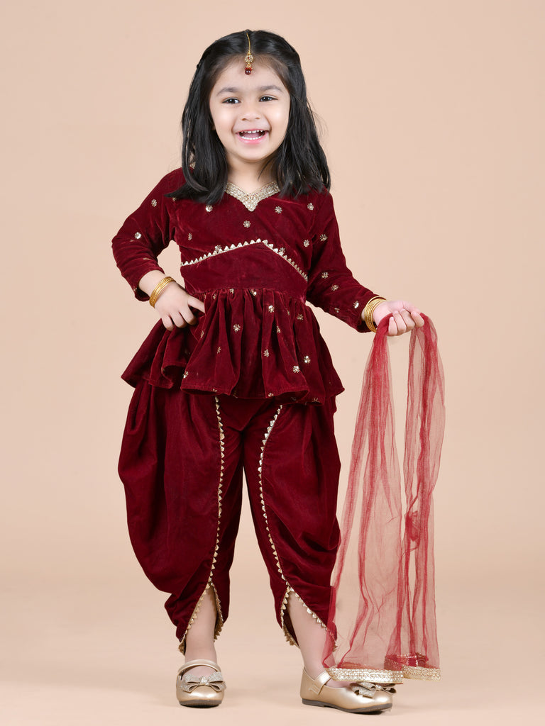 Color_Maroon