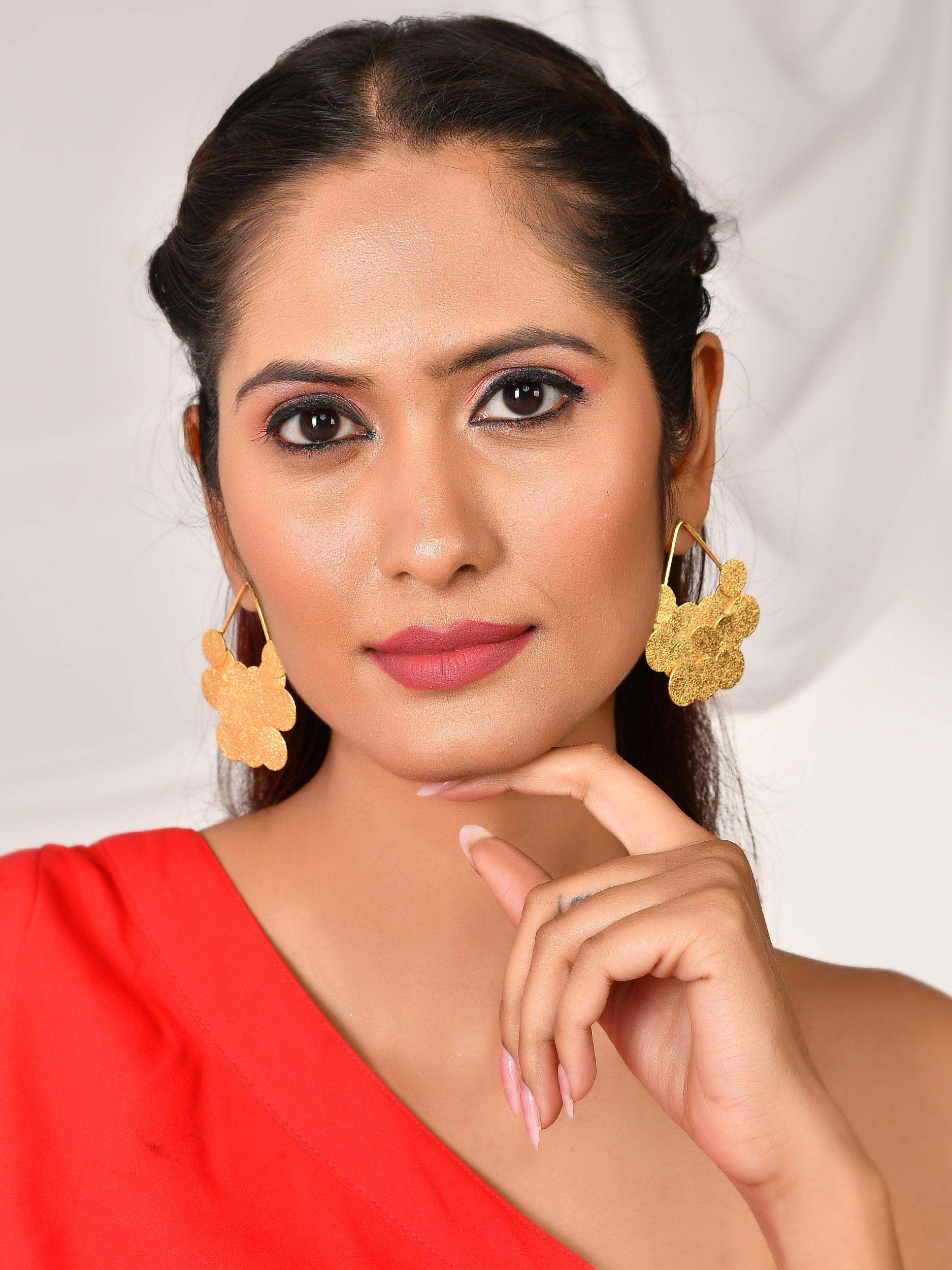 Women's Textured Circle Disc Earring