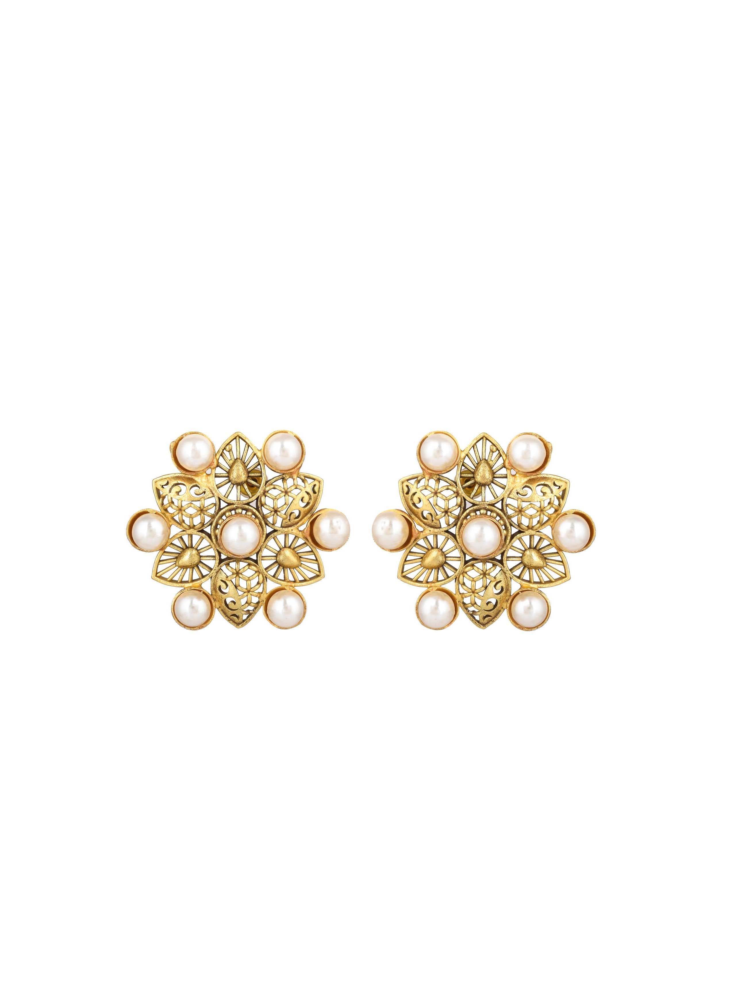 Women's Textured Petal & Pearl Earring