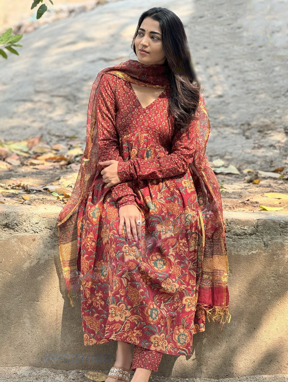 Color_Maroon