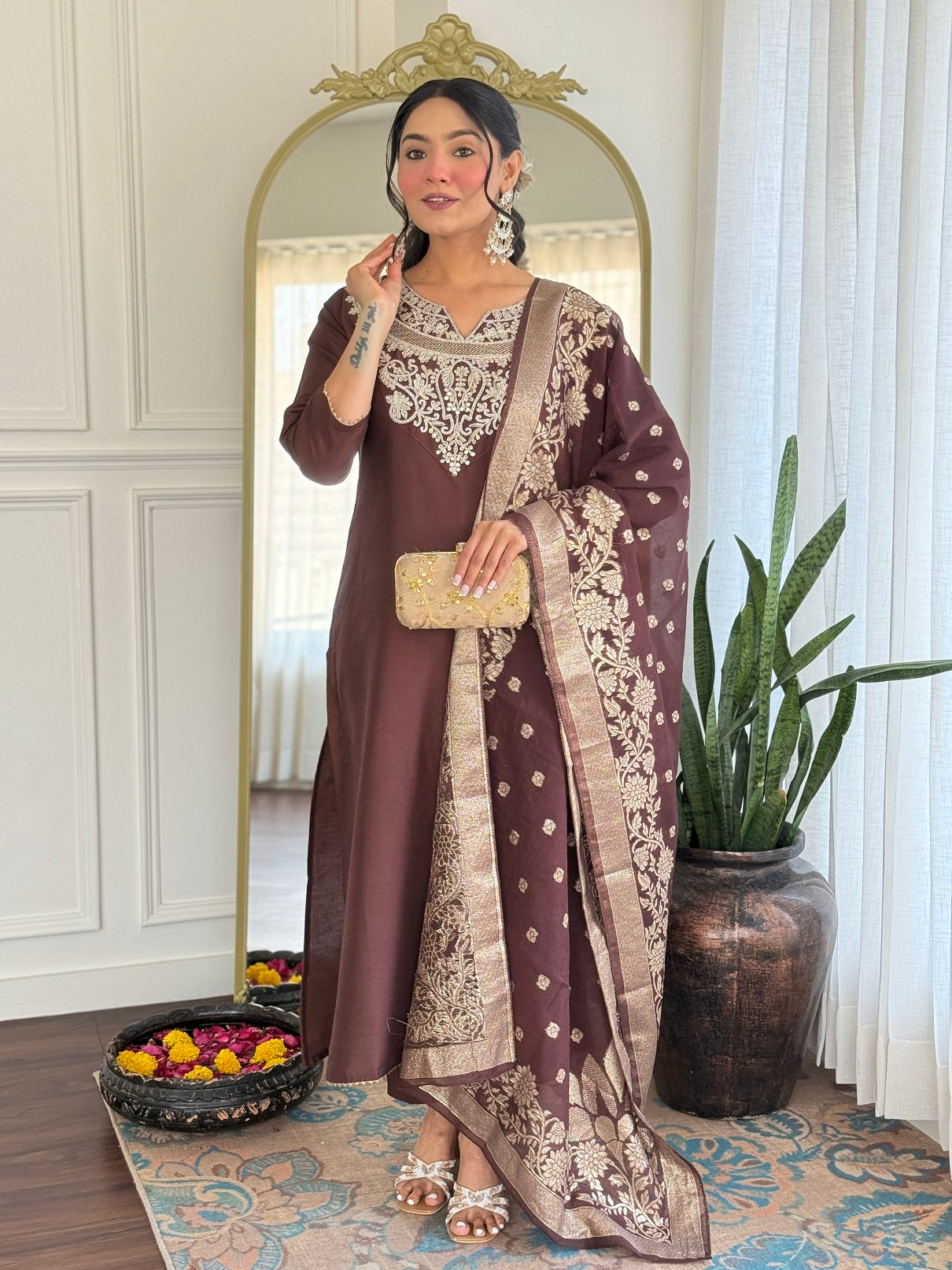 Color_Brown