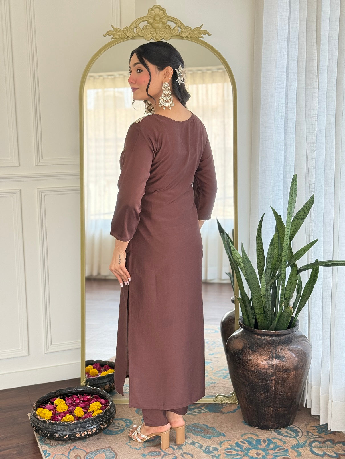 Color_Brown