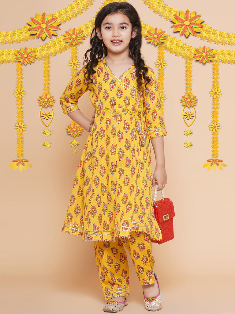 Girl's Yellow Printed Kurta With Trousers