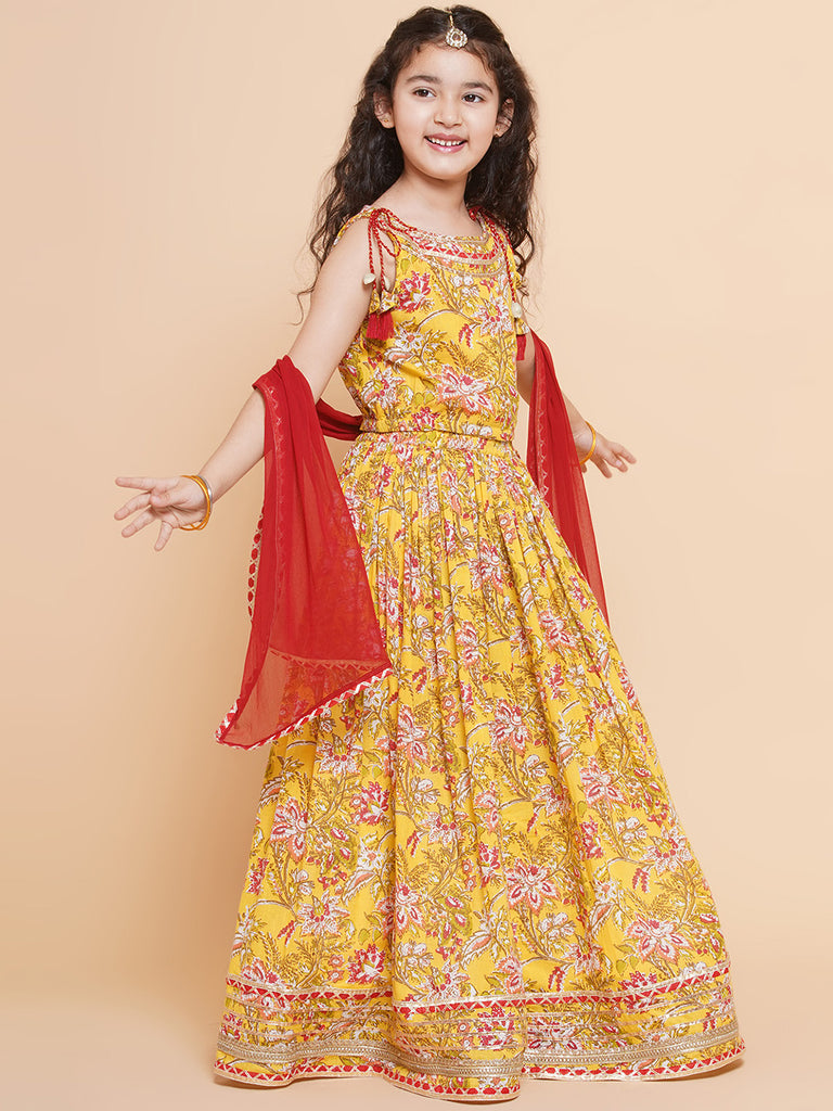 Girls Printed Ready To Wear Lehenga & Blouse With Dupatta