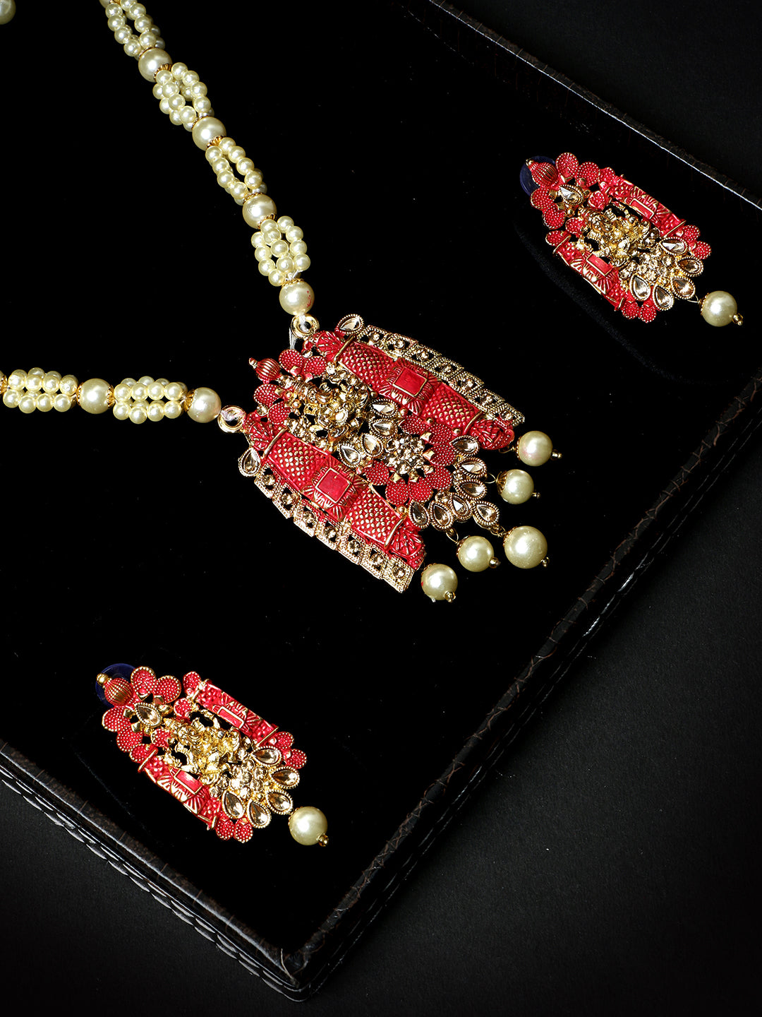 Women's Antique Matte Gold Finish Meenakari  Pearl Temple Jewellery