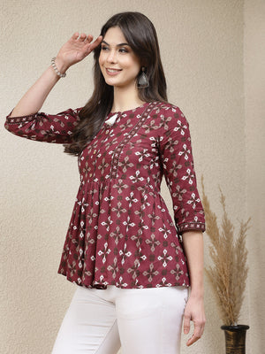 Color_Maroon