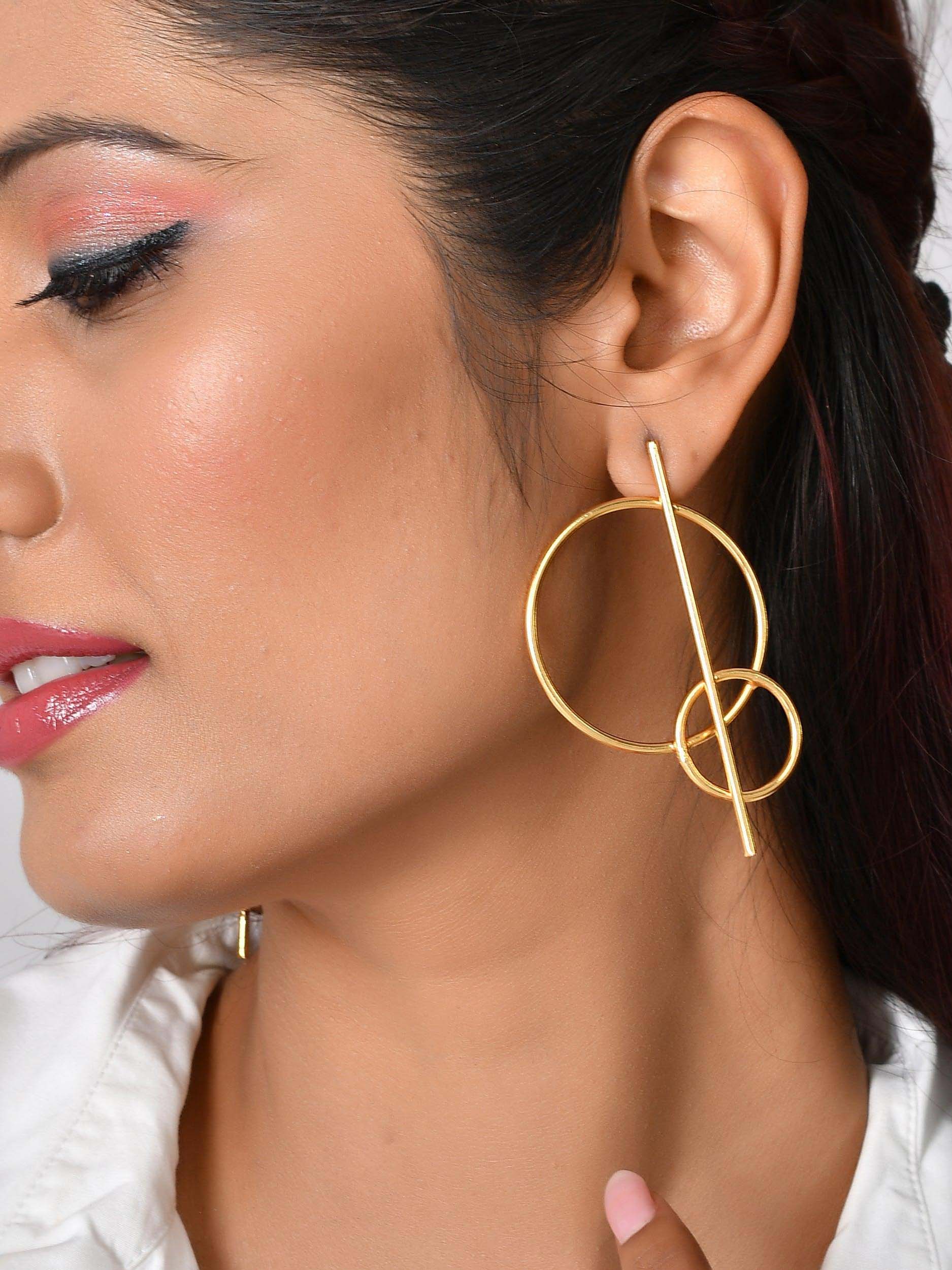 Women's Two Wheel Earring