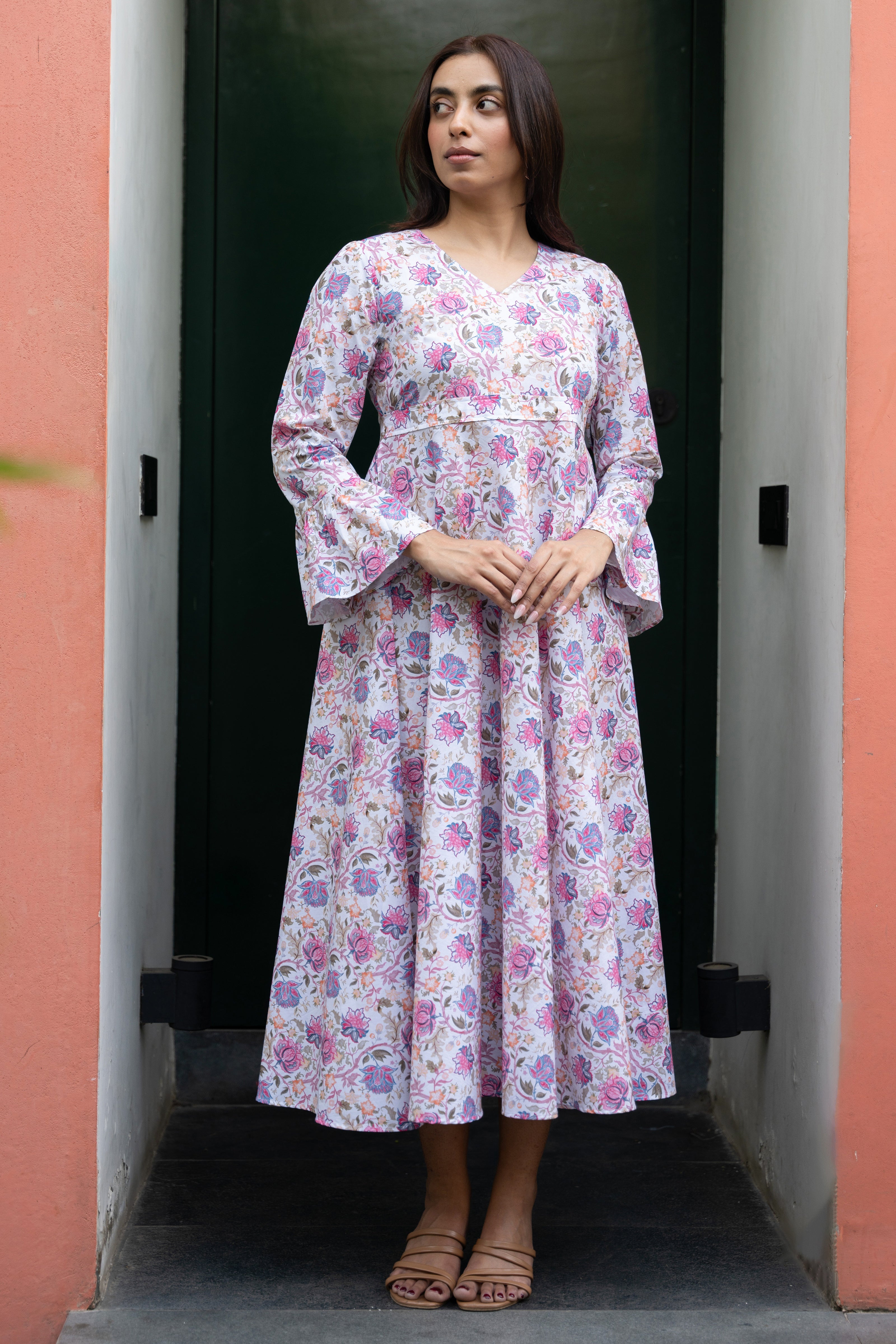 Women's White Floral Printed Pure Cotton Dress - GulaboSitabo