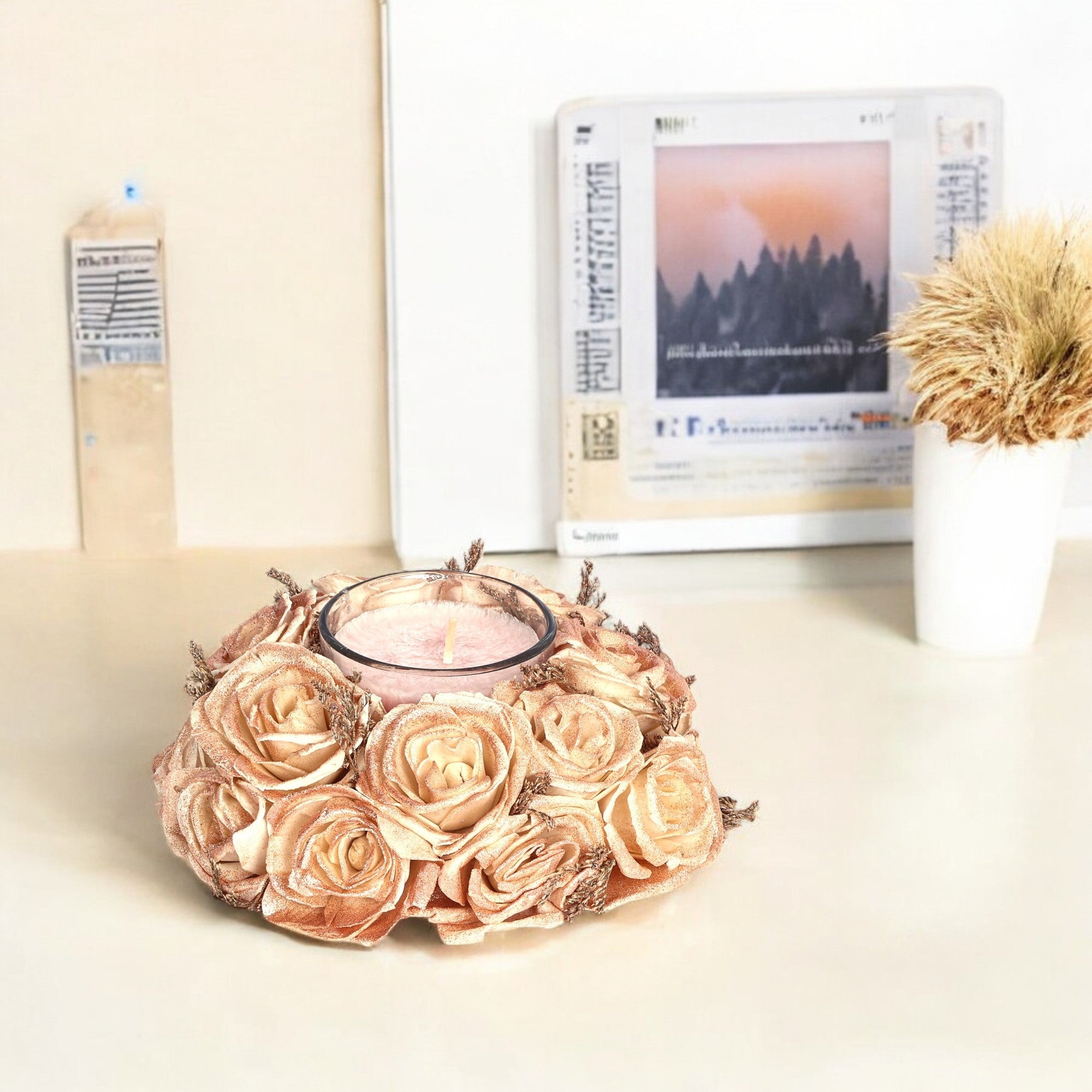 Thai Rose Fragrance Wreath Candle—Rose Gold