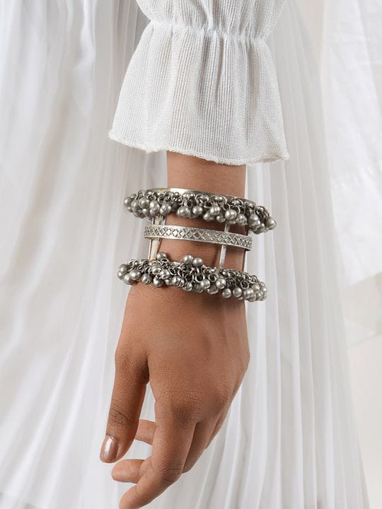 Color_Silver