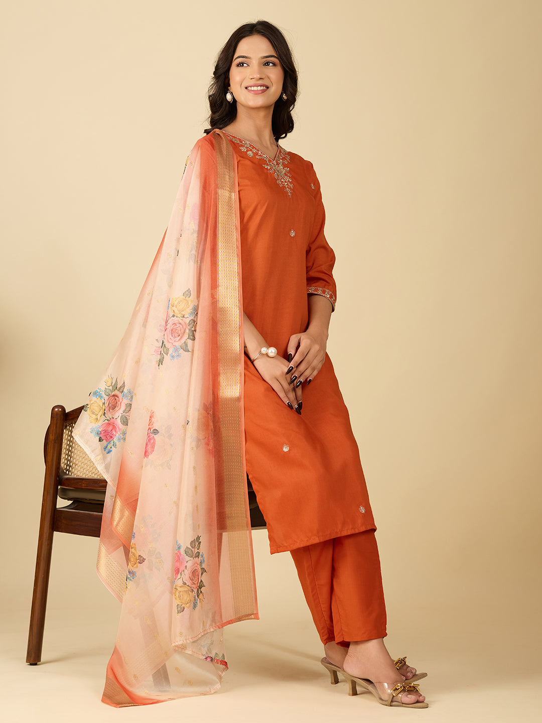 Women's Orange Silk Blend Embroidered Kurta Set