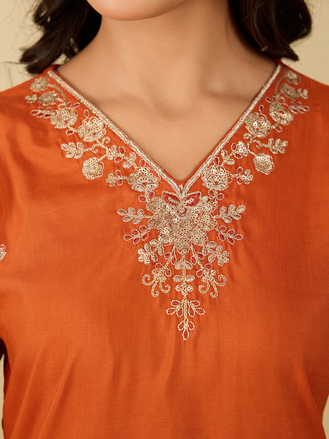 Women's Orange Silk Blend Embroidered Kurta Set