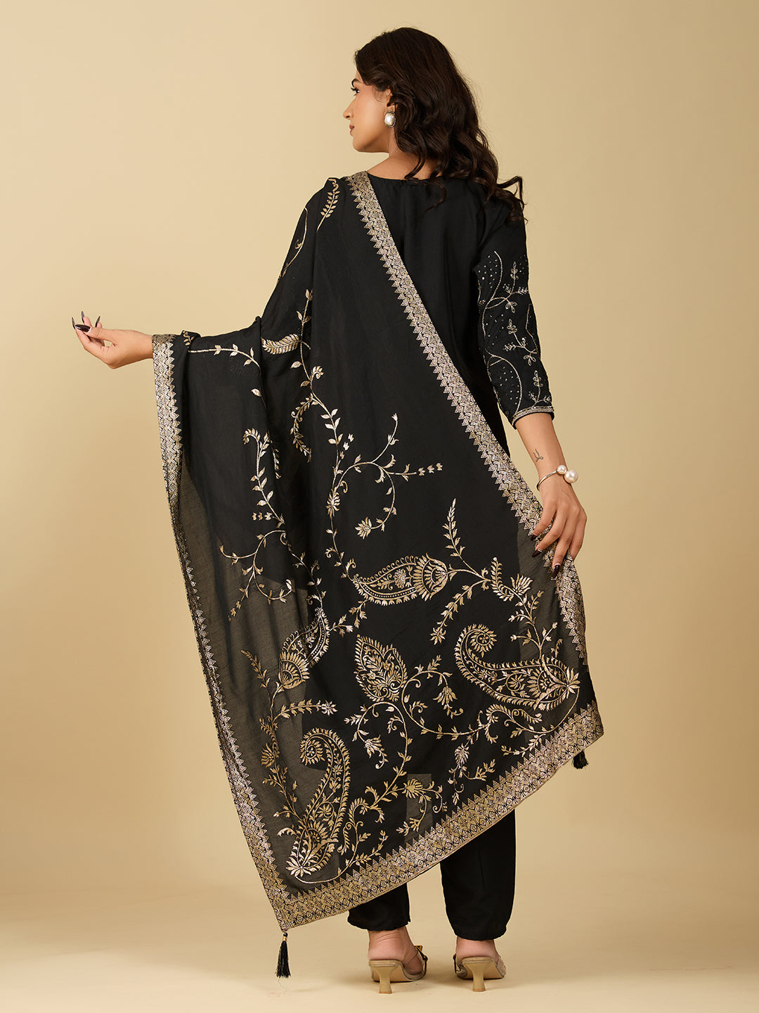 Women's Black Cotton Silk Embroidered Kurta Set
