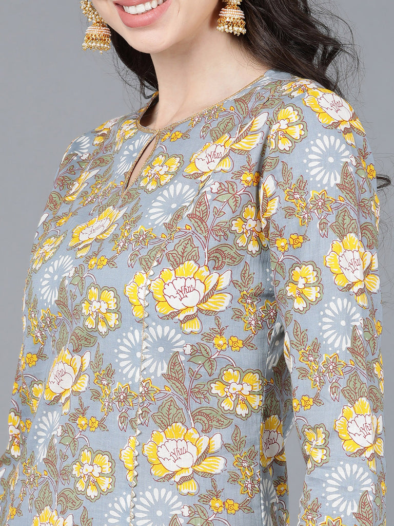 Women's Ahika Cotton Blend Floral Printed Kurta