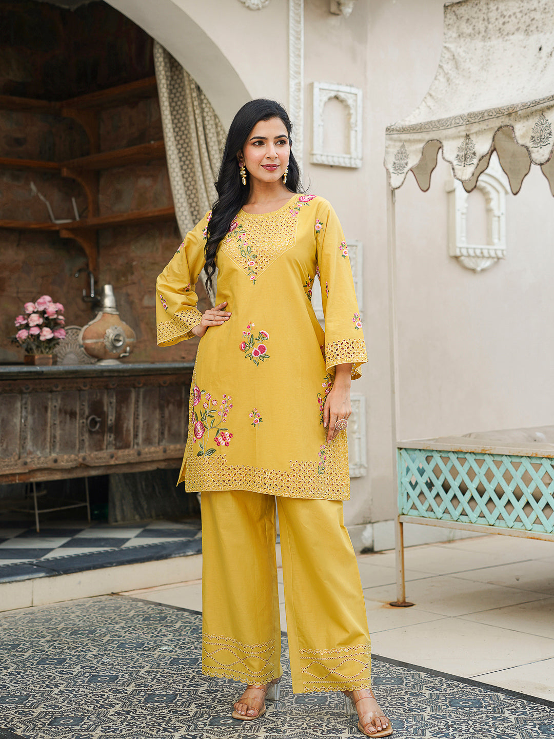 Color_Yellow