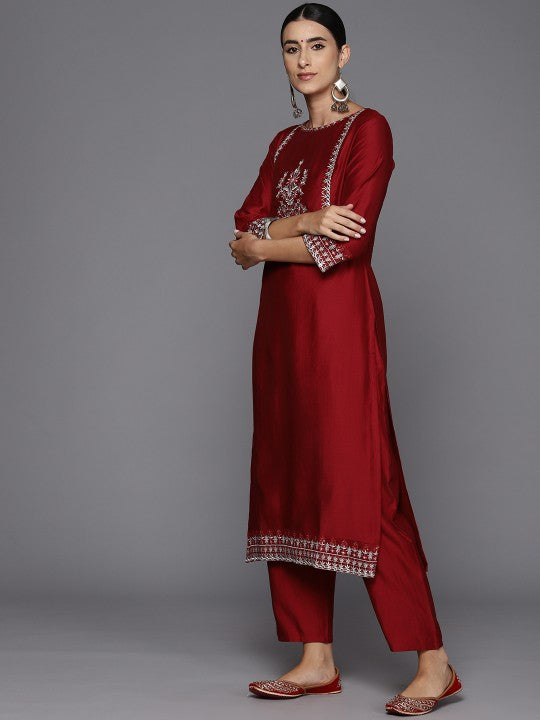 Color_Maroon