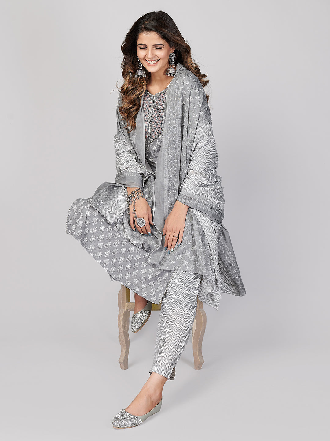 Color_Grey