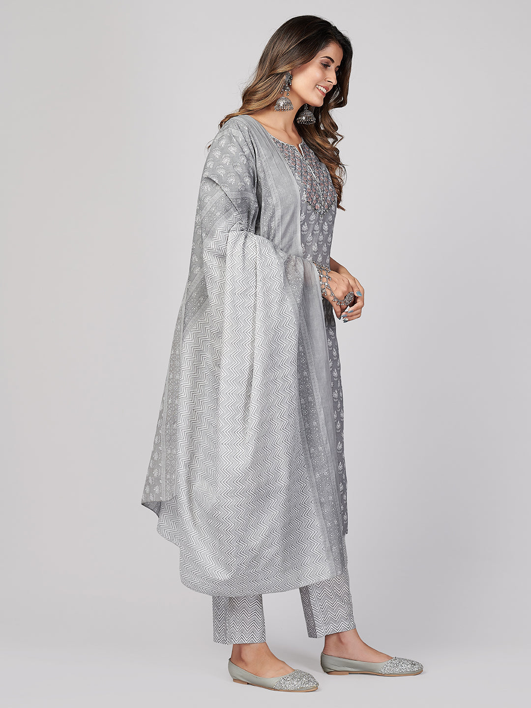 Color_Grey