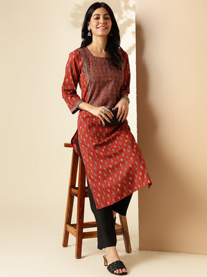 Color_Maroon