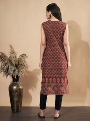 Color_Maroon