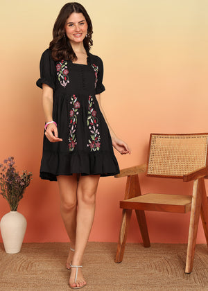 Color_Black