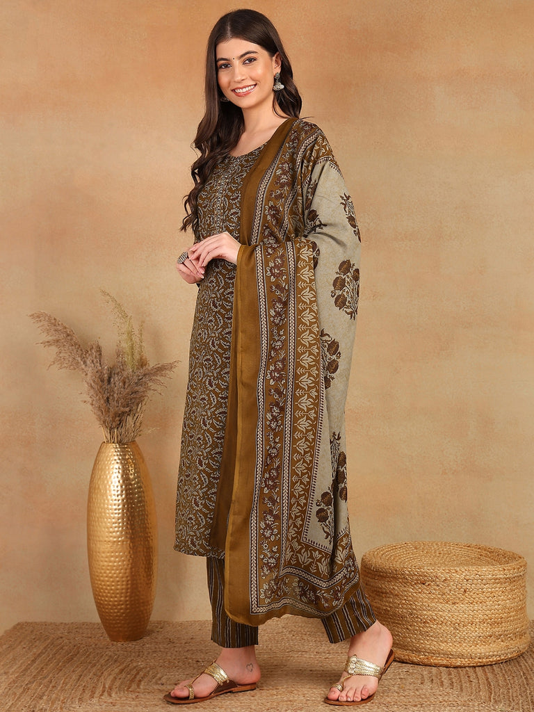 Color_Brown