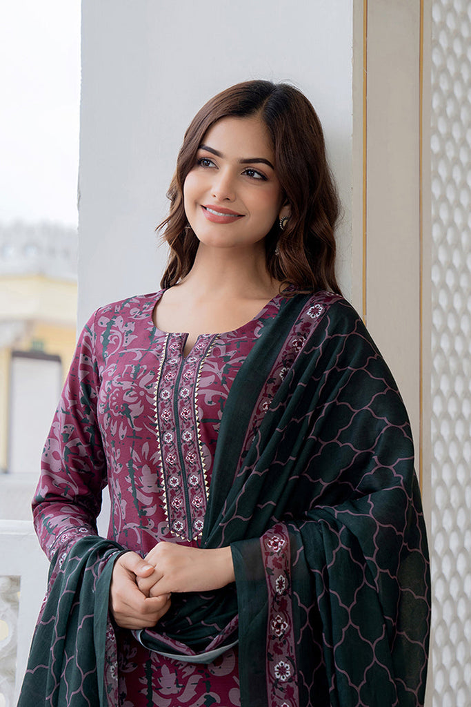 Women's Magenta Rayon Blend Ethnic Motifs Printed Straight Kurta Trouser With Dupatta