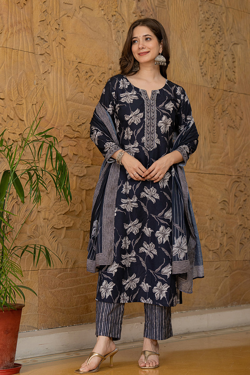 Women's Black Rayon Blend Floral Printed Straight Kurta Trouser With Dupatta