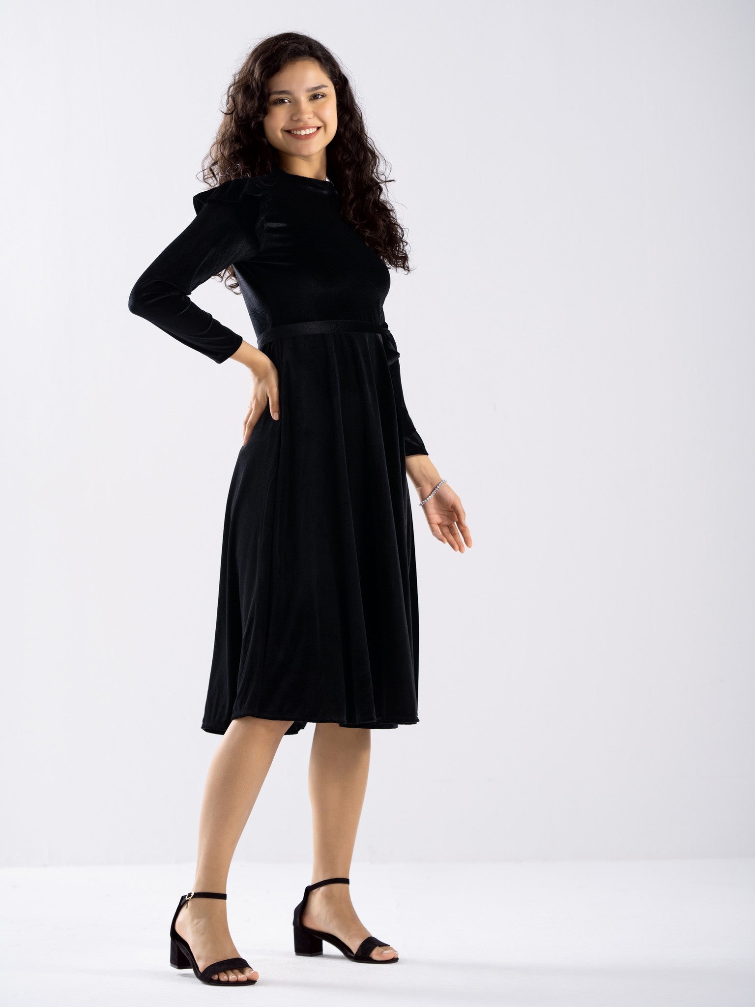 Color_Black