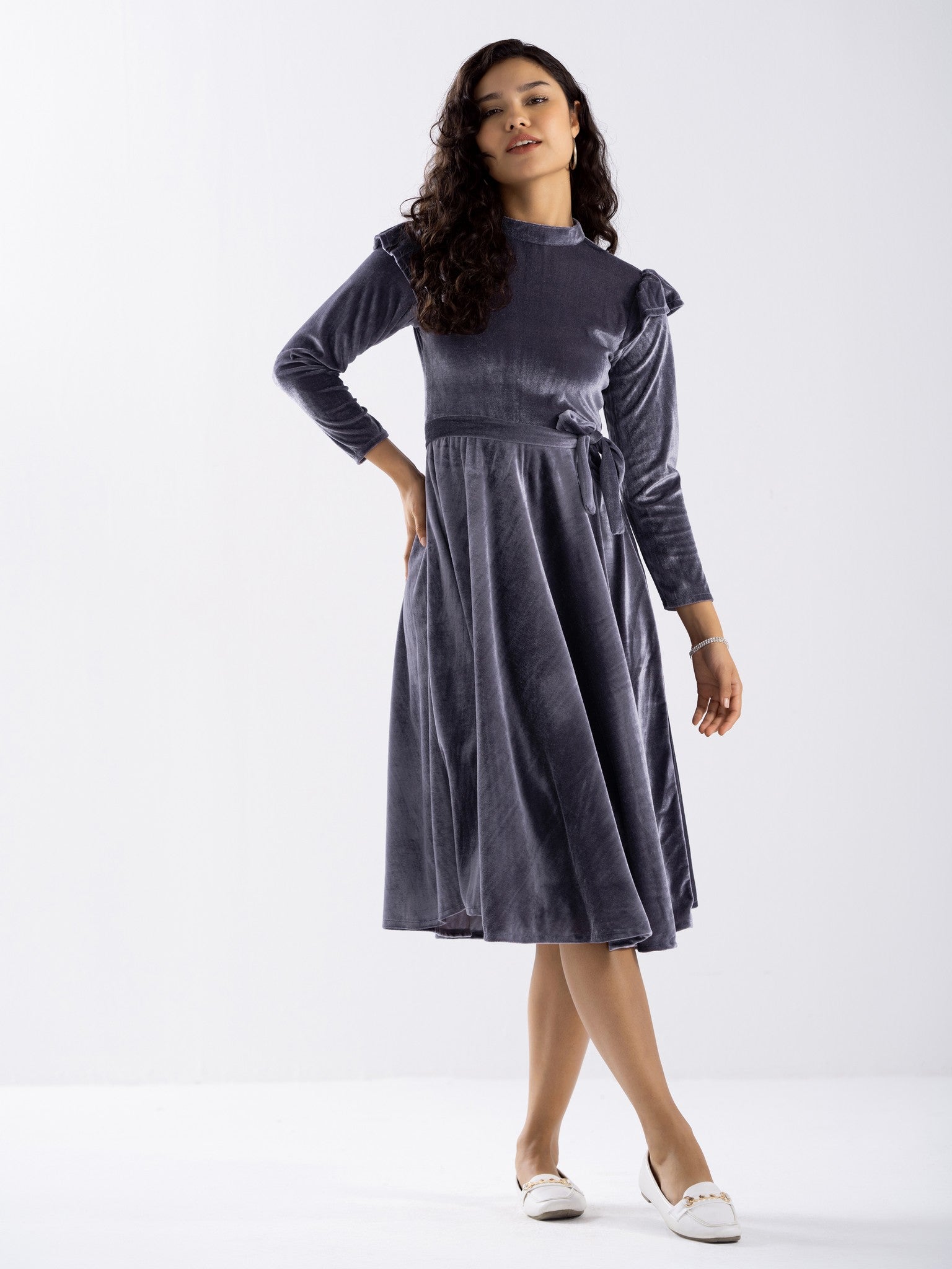 Color_Grey