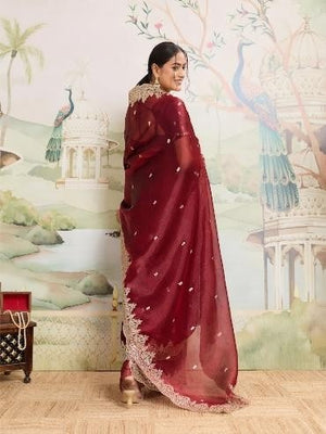 Color_Maroon