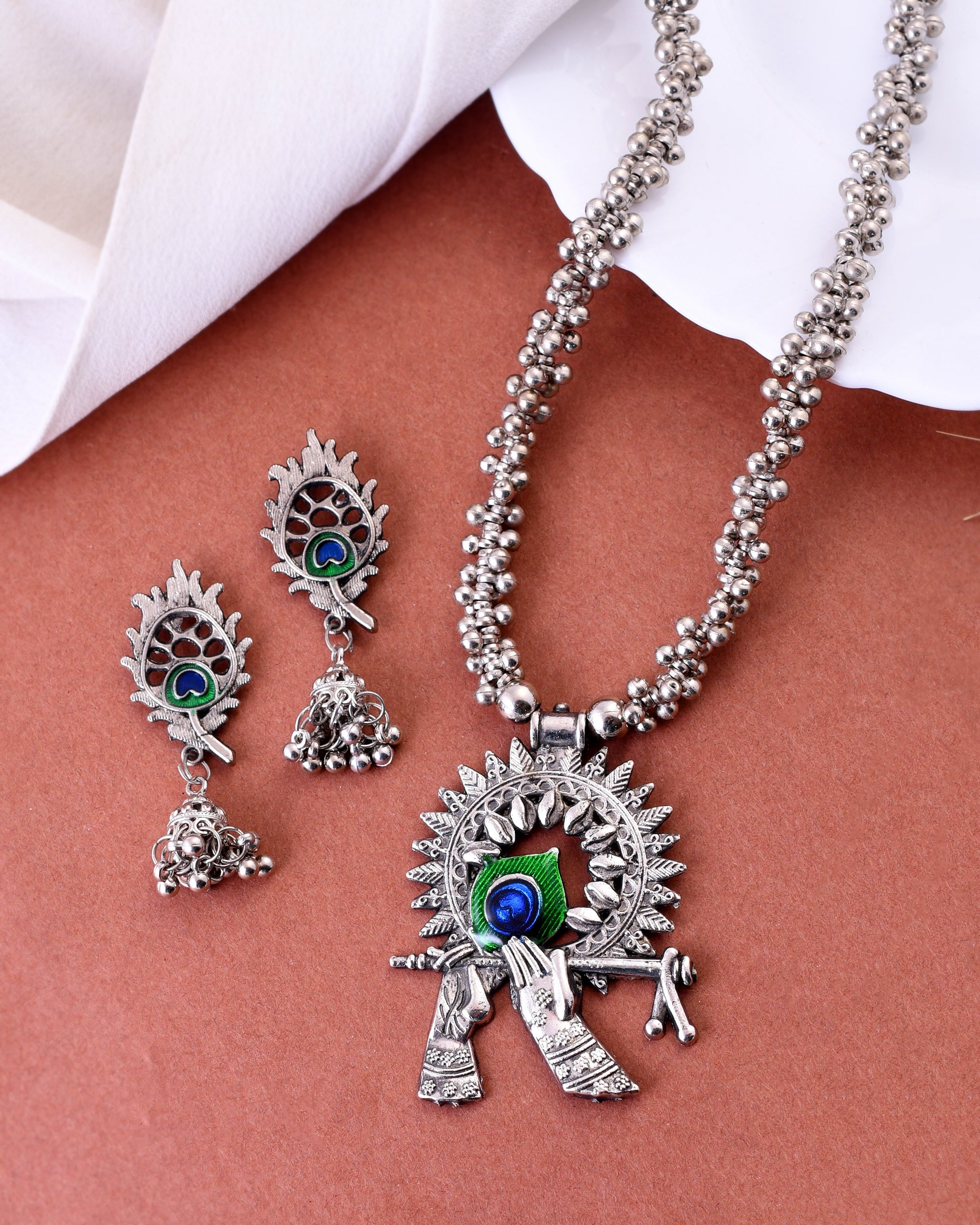 Color_Silver