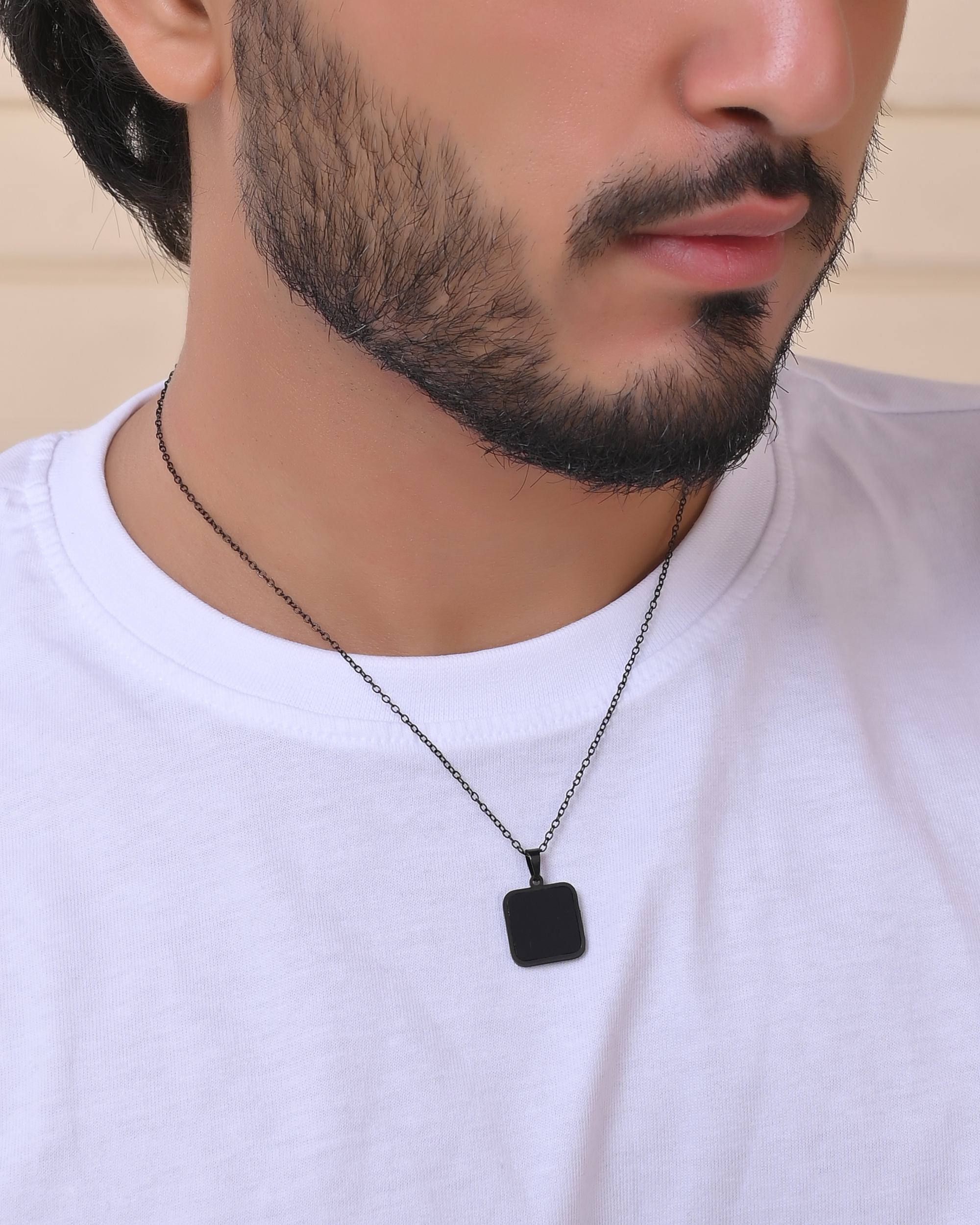 Color_Black
