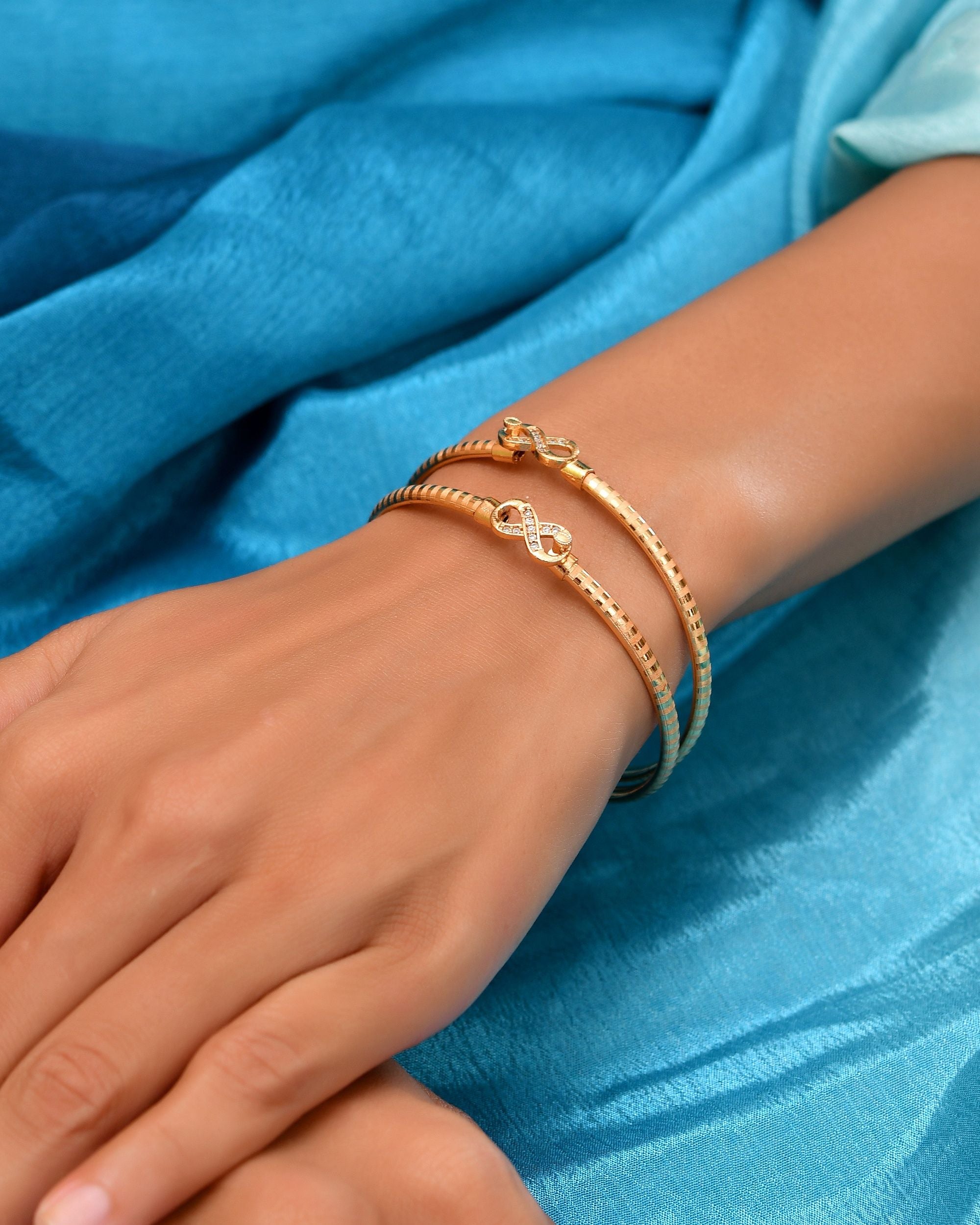 Color_Gold