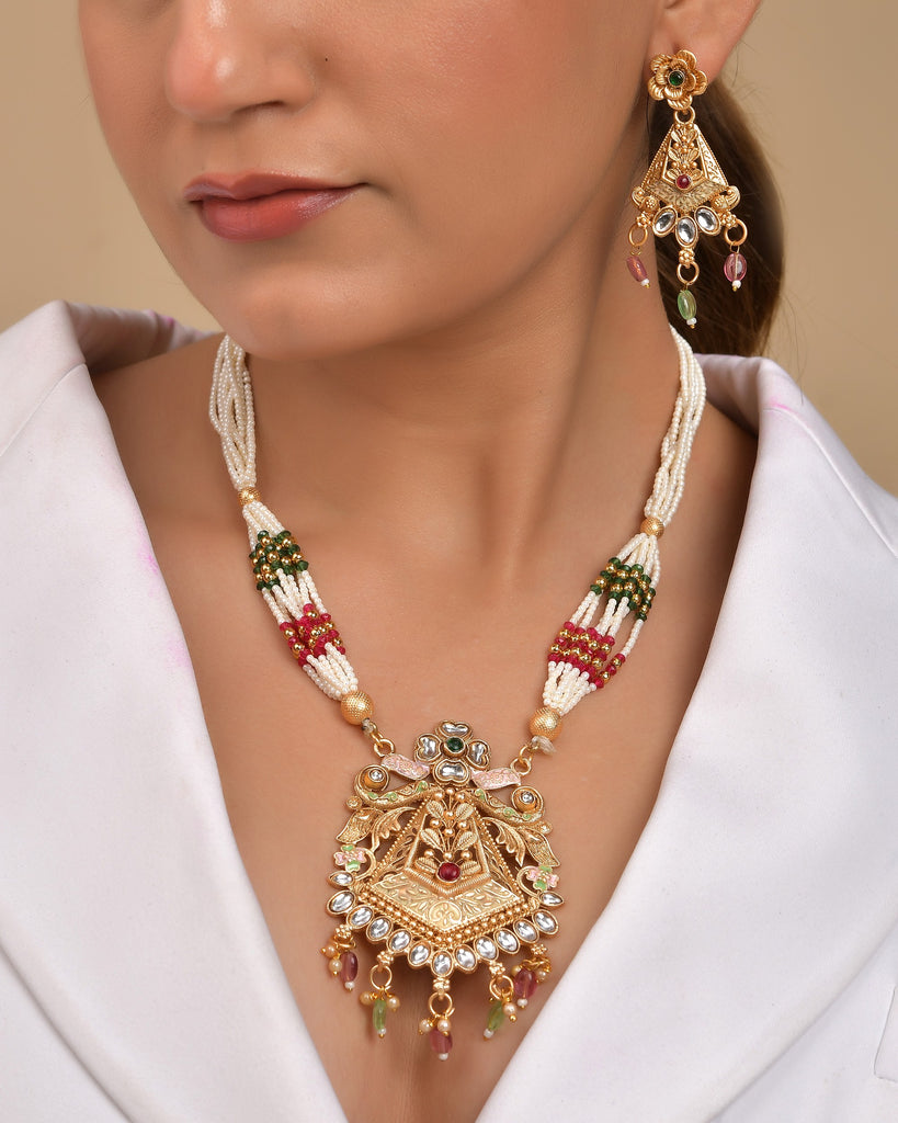 Color_Gold