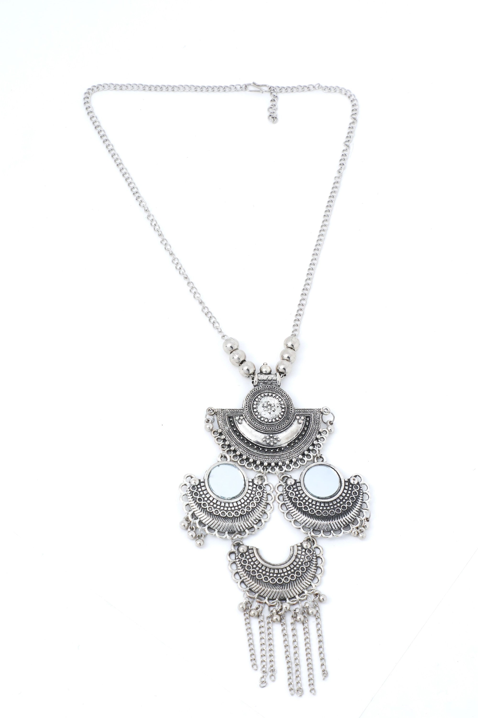 Women's Oxidised Silver Plated Mirror And Ghungharoo Beads Jewellery Set