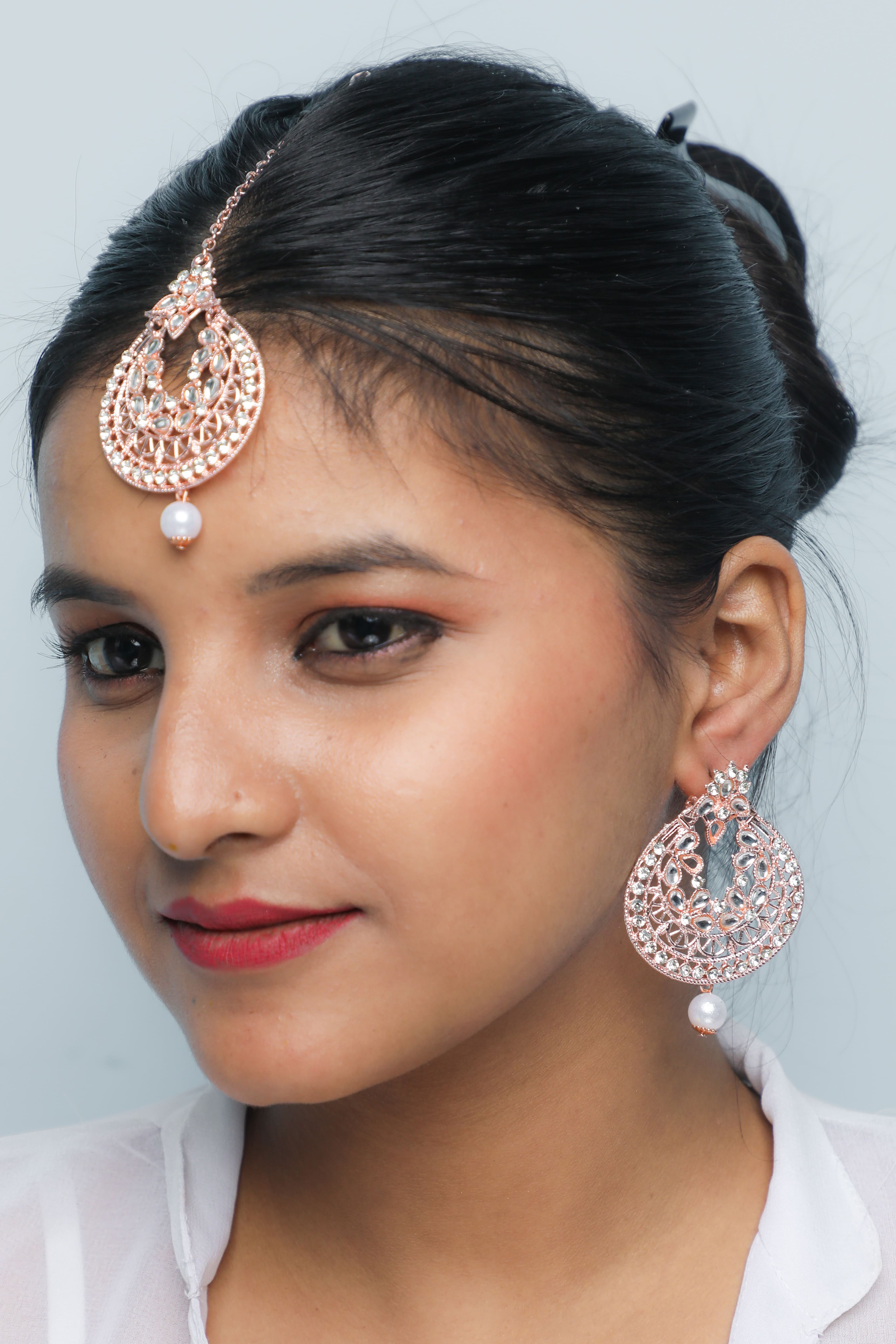 Women's Gold Plated With White Pearl And Stone Studded Earring With Mang Tikka Set
