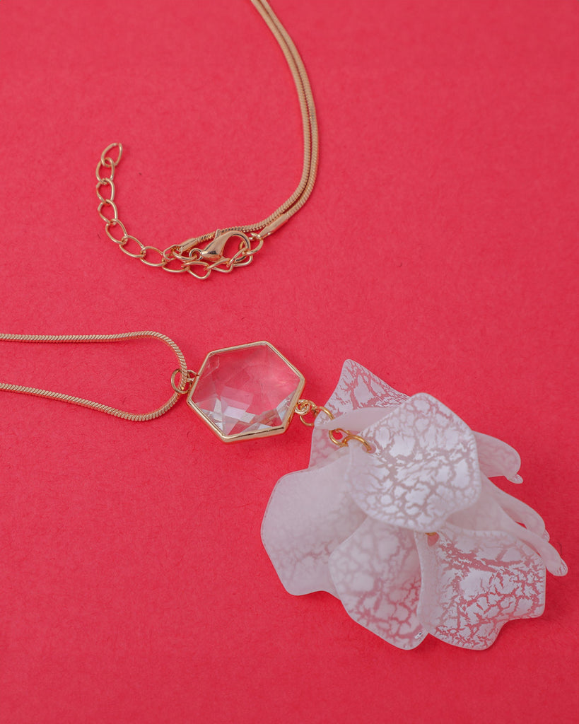 Women's White Feather Styled Necklace