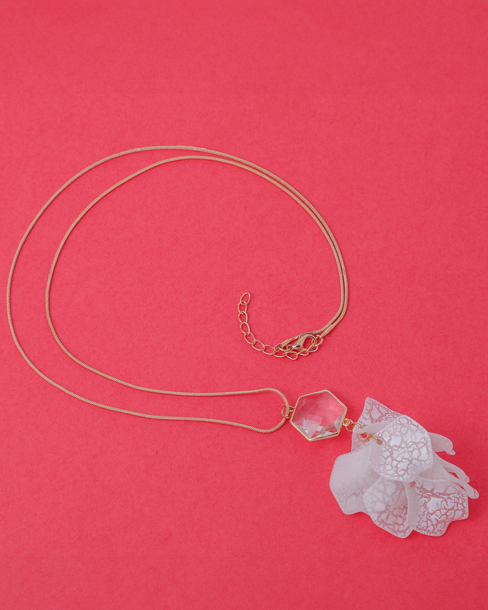 Women's White Feather Styled Necklace
