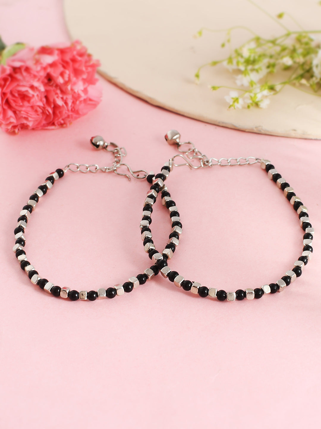 Women's Set Of 2 Artifical Beaded Silver & Black Anklet